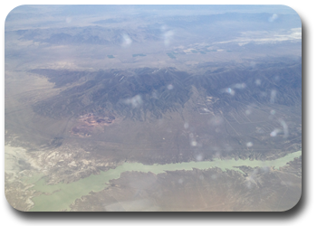 De Colorado River vanuit de lucht